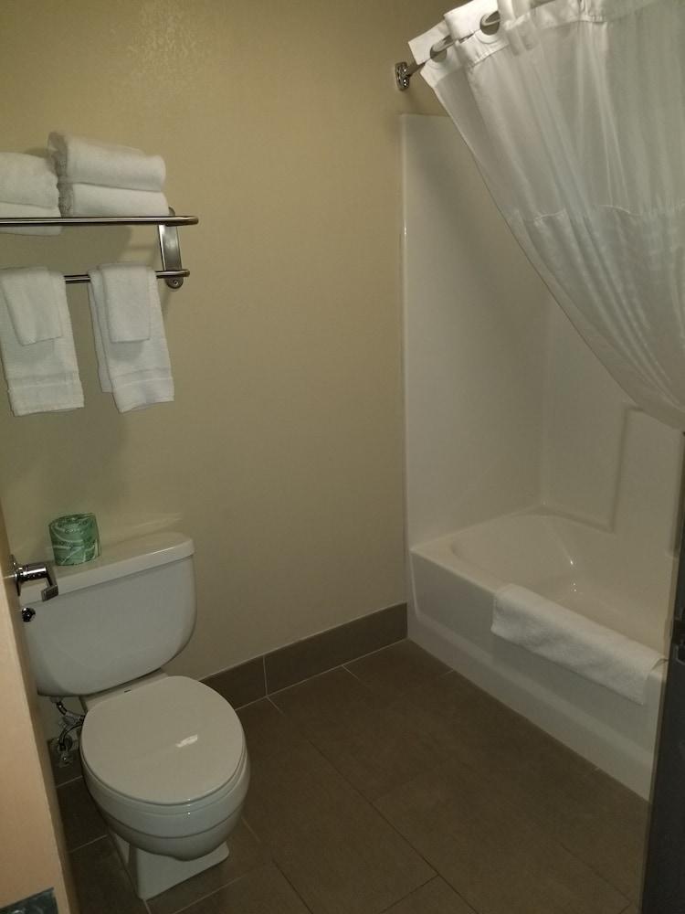 Comfort Inn Marshalltown South Esterno foto