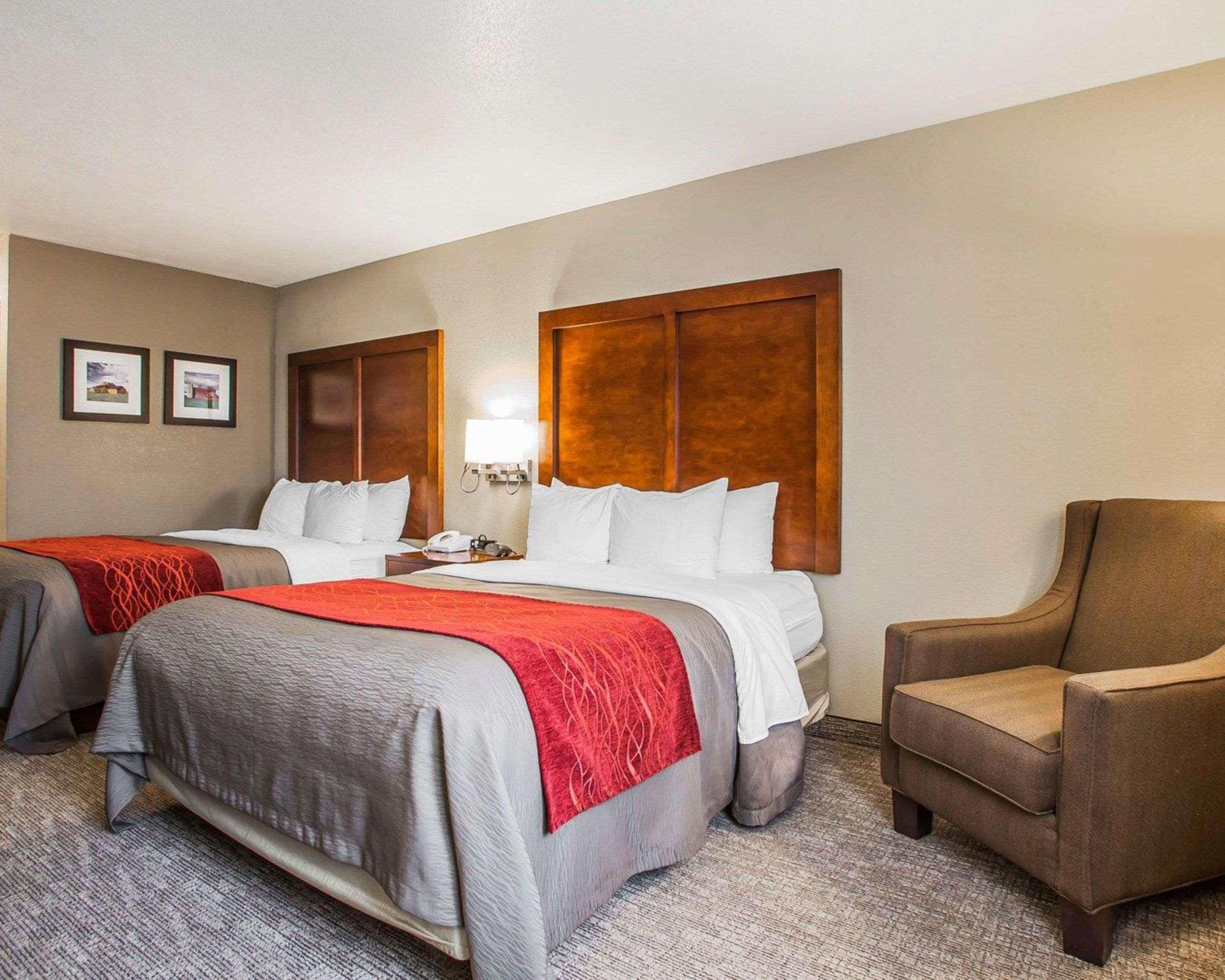Comfort Inn Marshalltown South Esterno foto