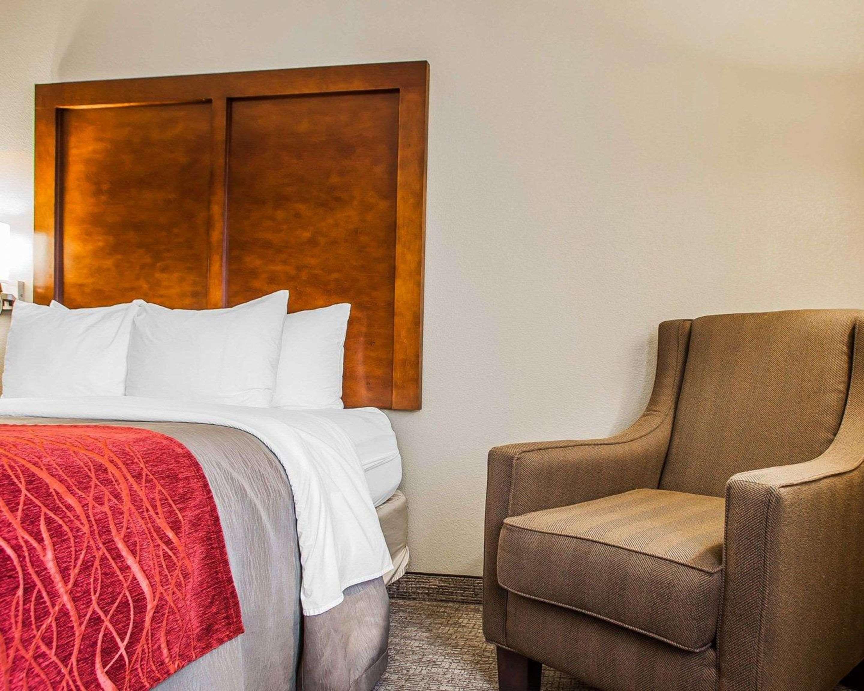 Comfort Inn Marshalltown South Esterno foto